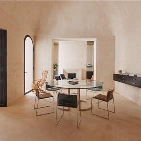 3 bedroom villa with heated pool in Noto, sleeps 6